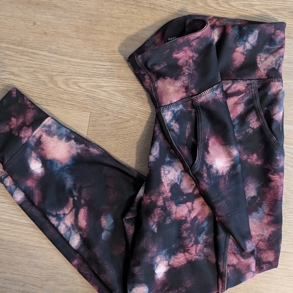 Girls Old Navy Activewear - Picture 5 of 5